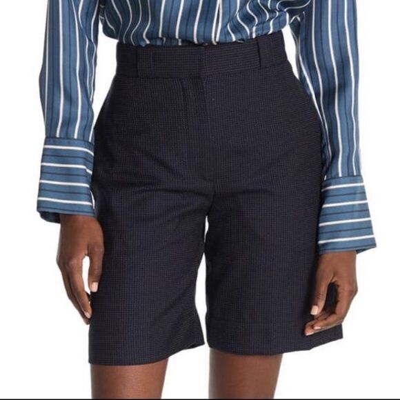 Authentic Burberry Bermuda shorts 100% wool size 2 - Picture 1 of 11